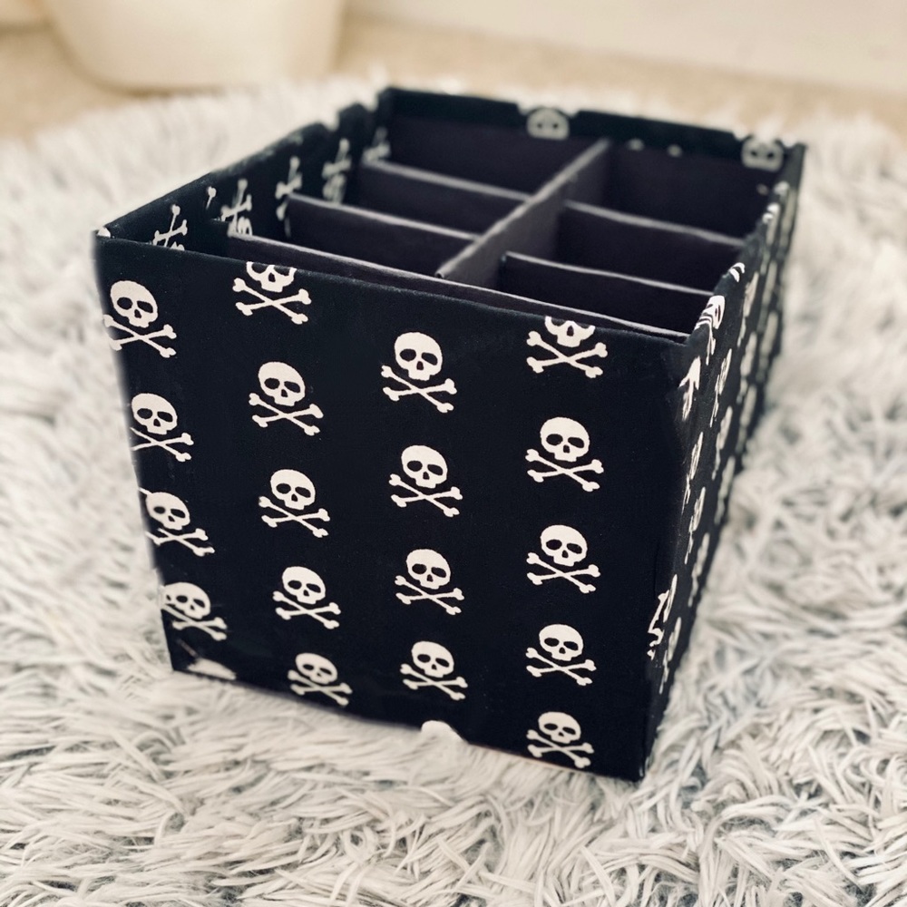 - Skull Storage 7 Sections Multipurpose - Unisex - image 3